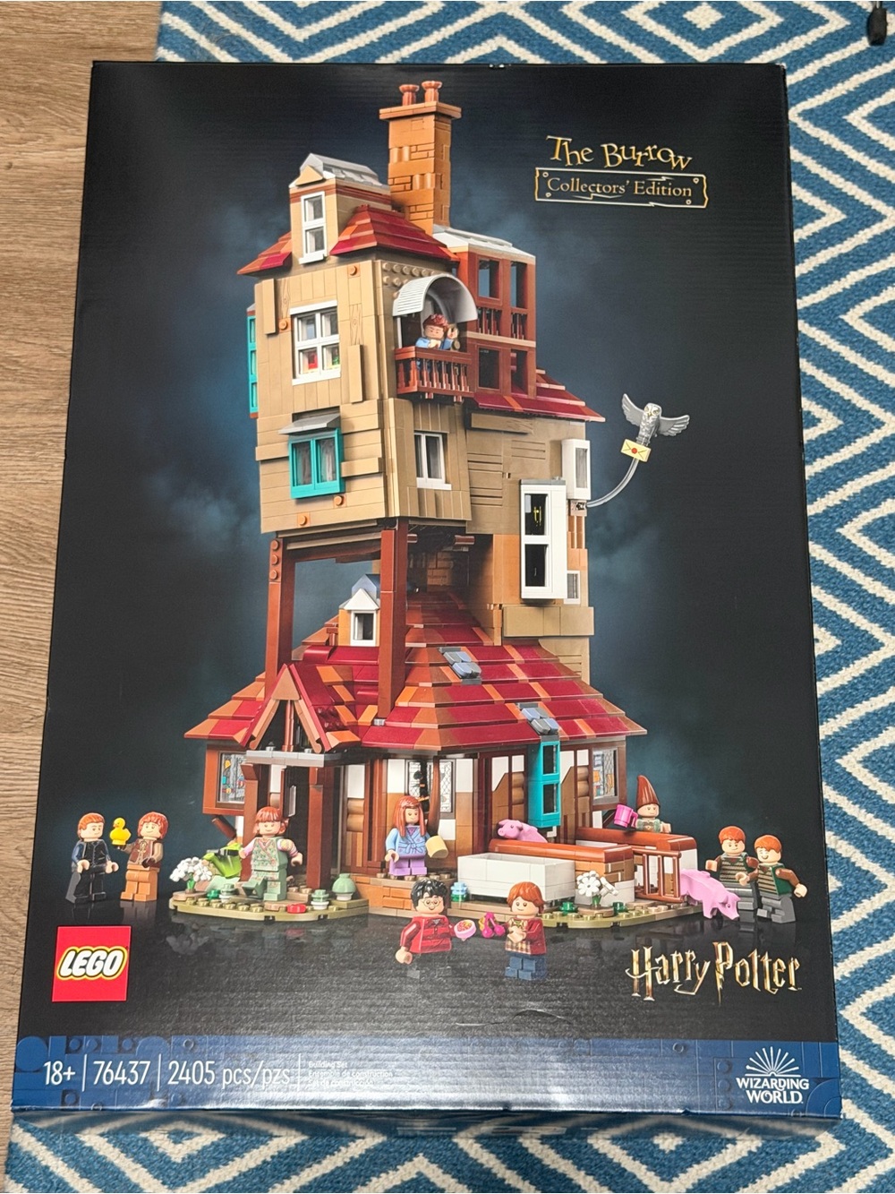 Lego Harry Potter The Burrow with Red and Tan Accents